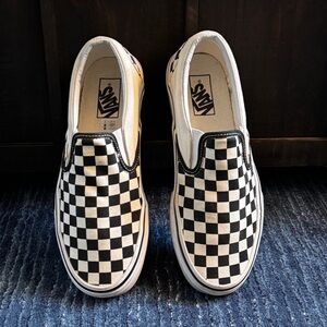 Vans Classic Checkered Slip-Ons